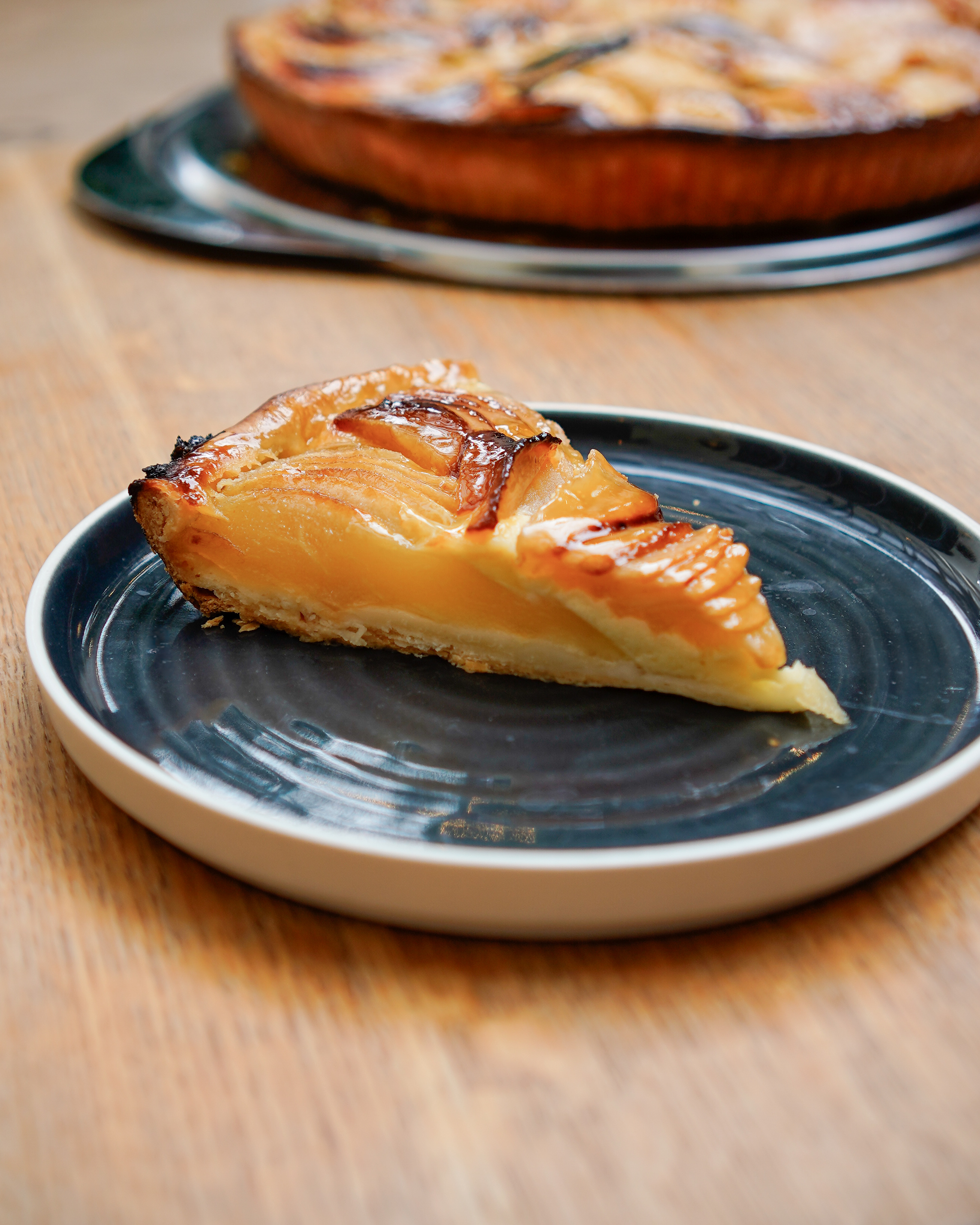 Caramelized pear tart - homemade dessert
